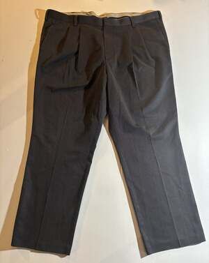Dockers Mens Size 44x30 Classic Fit Dress Pants Dark Gray Pleated Straight Leg